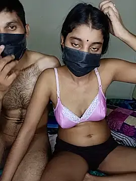 Erotic-Girl Chat XXX in diretta