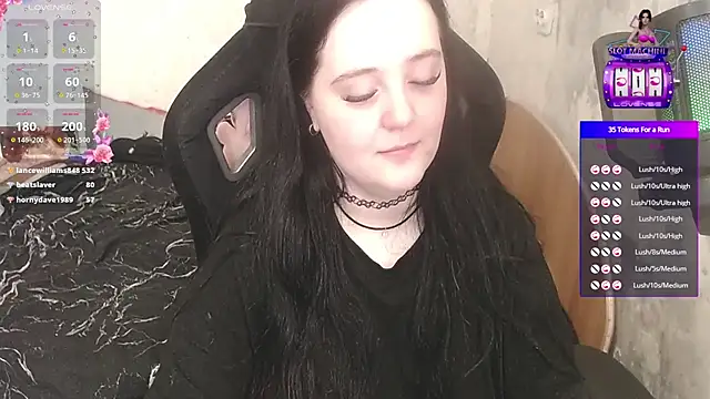 your_8a8y Chat XXX in diretta