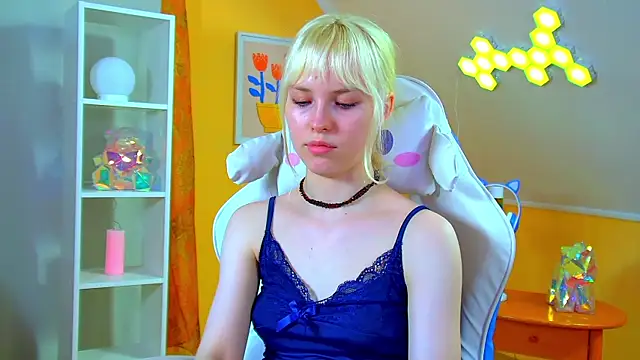 צ'אט XXX בשידור חי של HannahHollis