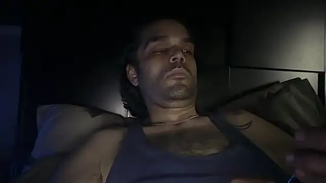 icebergslim281's Live XXX Chat