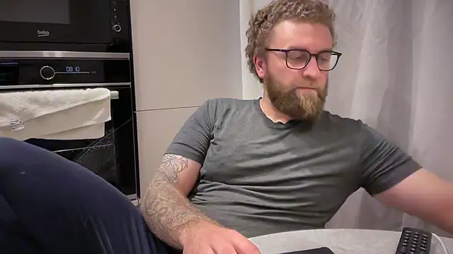 Bear_bear_ live XXX chat