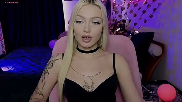 Chat +18 de LinaLirian ao vivo