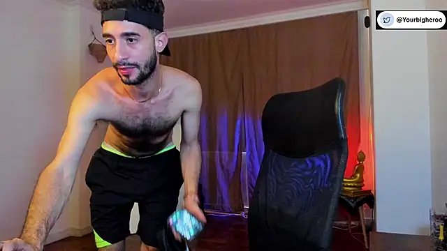 _YOURHERO Live XXX-Chat
