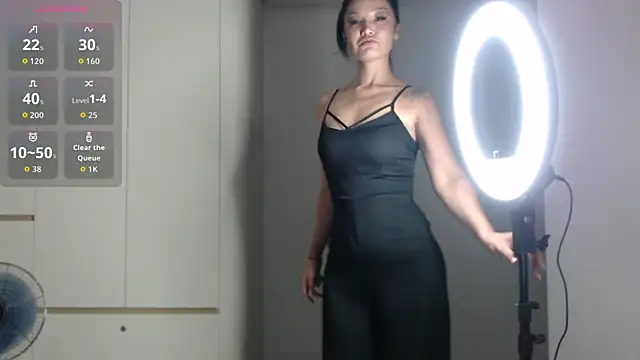 Ohmy_Linda Adlı Modelin Canlı XXX Sohbeti