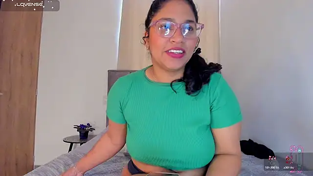 Chat XXX en directo de iriss_25