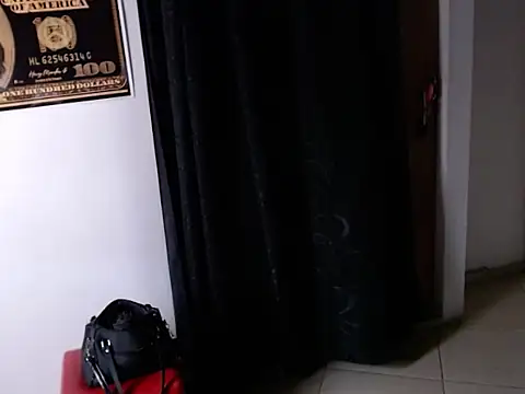 shamanhta 라이브 XXX 채팅