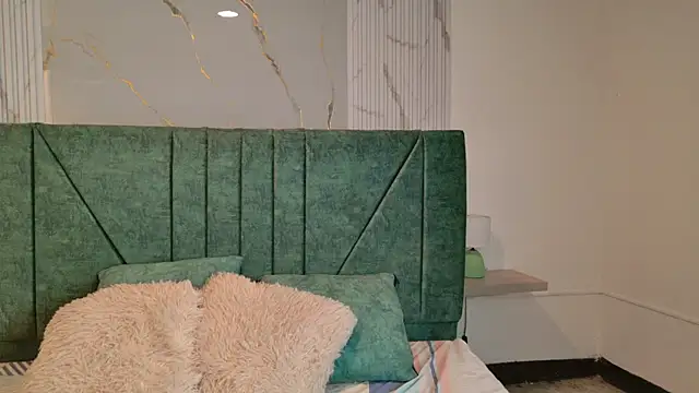 XXX chat uživo modela katiamoree