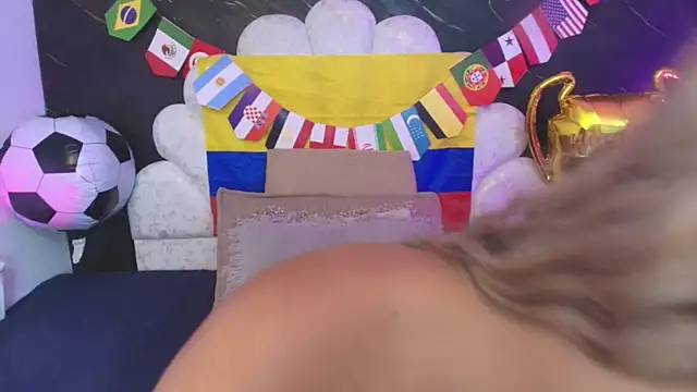 XXX chat uživo modela _MiaBrown_
