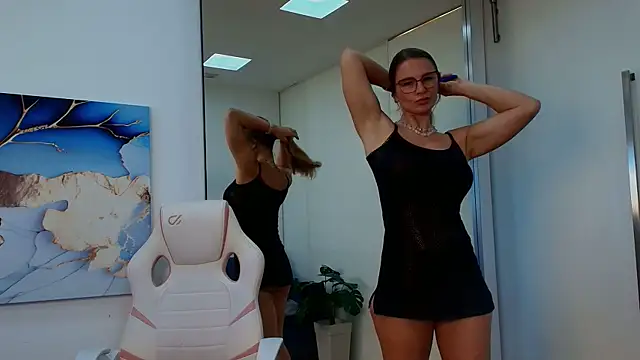 Chatroom XXX en direct de Milf_Tea