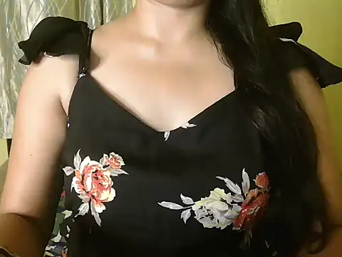 Chat +18 de Ishaa_03 ao vivo