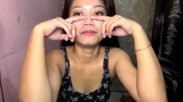 Živý XXX chat MicheleSigmond