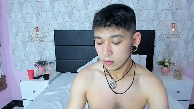 MarkLaurens' Live XXX Chat