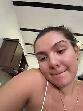 Eva_stark10 Adlı Modelin Canlı XXX Sohbeti