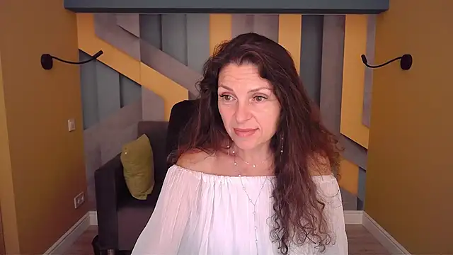 EllaLong Adlı Modelin Canlı XXX Sohbeti