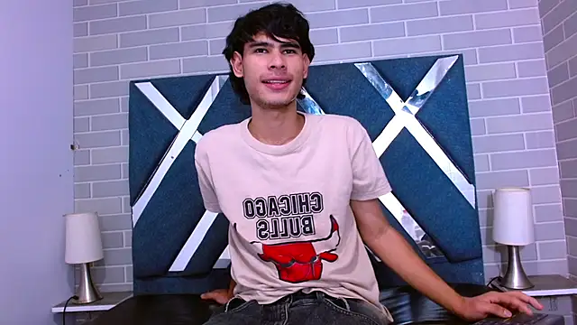 Kevin_Brooks1 – Live XXX-chat