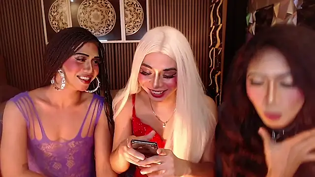 AudreyMilesTrans Chat XXX live