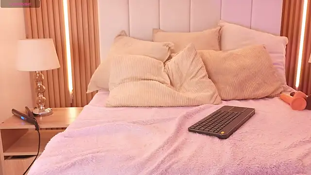 KimSensual_ Chat XXX in diretta