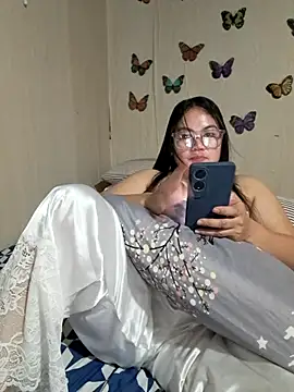 Chat +18 de Safiyawild69 ao vivo