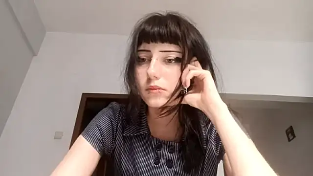 ChargedReign Live XXX Chat