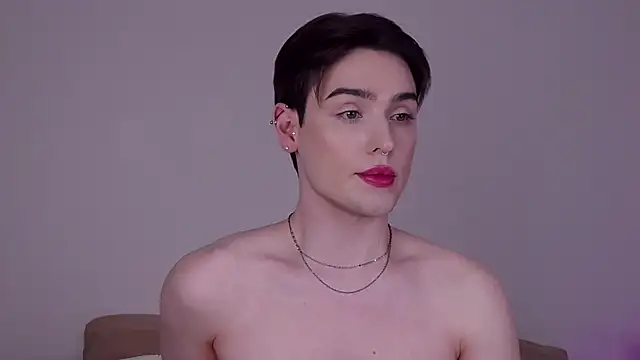 RobbyCharming Adlı Modelin Canlı XXX Sohbeti