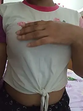 Tanha18's Live XXX Chat