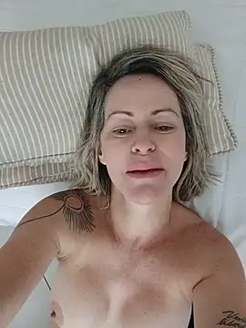 Misaudibel Chat XXX in diretta