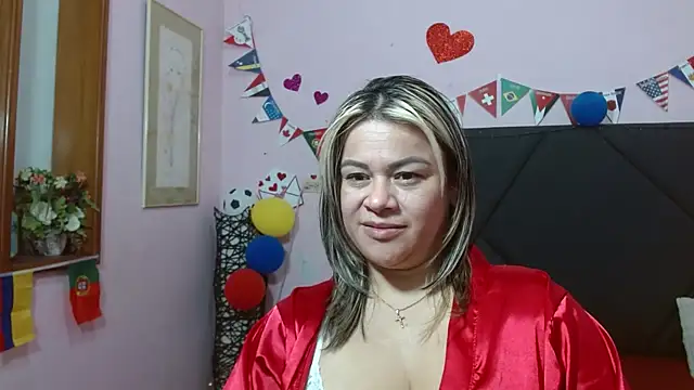 pamela_echeverria 现场XXX聊天