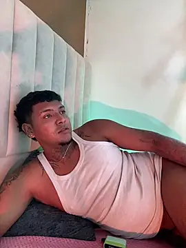 XXX chat uživo modela Axell_king07