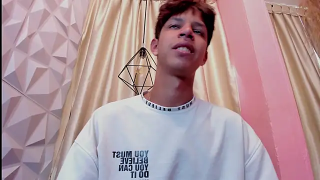 Ethan_qop 现场XXX聊天