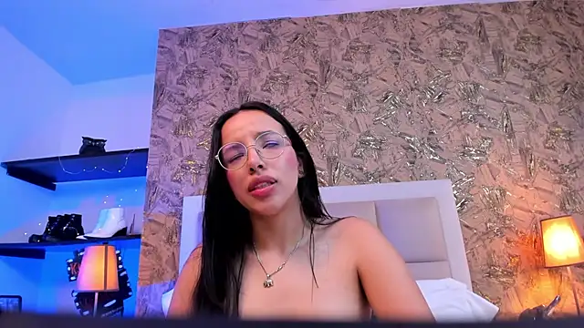 Chat XXX en directo de ValkyriaSteel
