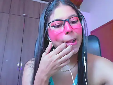 Chat XXX en directo de _ALLYSON18_