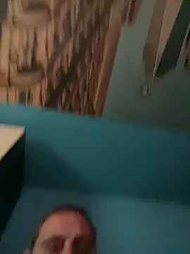 cri695 Show in webcam