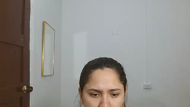 Thalian's Live XXX Chat