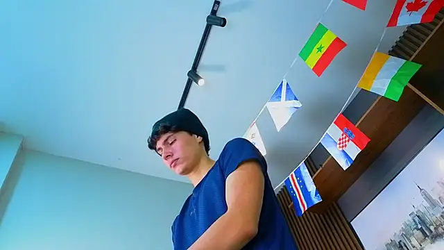 Esteban_FireのライブXXXチャット