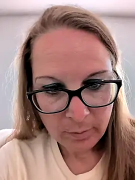Sparkle99999's Live XXX Chat