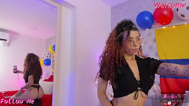 Pamelamiler__'s Live XXX Chat