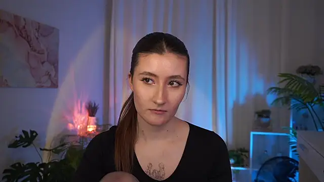 MayShawty লাইভ XXX চ্যাট