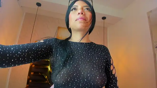 Ey_Im_simone_'s Live XXX Chat