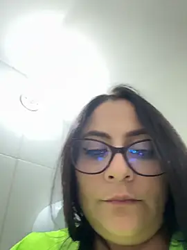 Angie_e লাইভ XXX চ্যাট