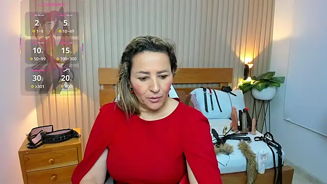 צ'אט XXX בשידור חי של luciana_ballesteros_