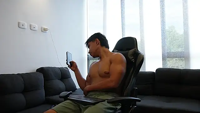 Chat XXX Live Bray_Kevin