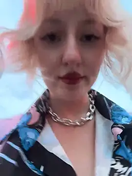 XXX chat uživo modela RonnieKiss
