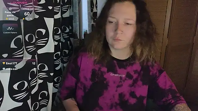 XXX chat uživo modela Ozalin_