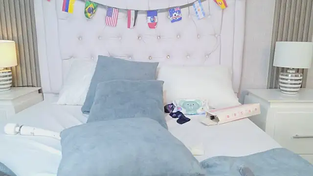 ScarlettPetrova 라이브 XXX 채팅