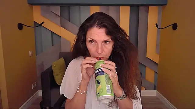 Chat XXX ao vivo de EllaLong