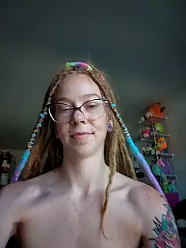 LucidLucy – Naživo XXX chat