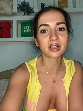 KarolDolly05 Chat XXX in diretta