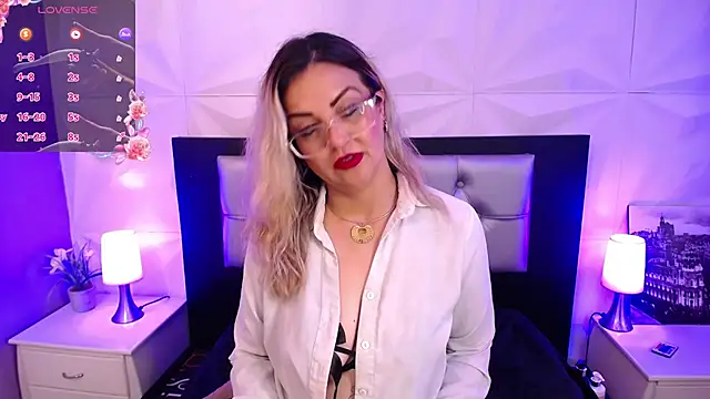 Azaahara_'s Live XXX Chat