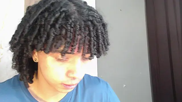 kim_curlyy 网络视讯表演