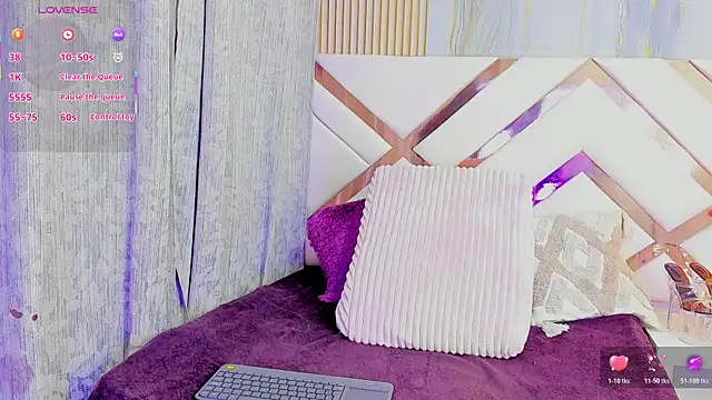 Chat XXX ao vivo de KaylaDavies